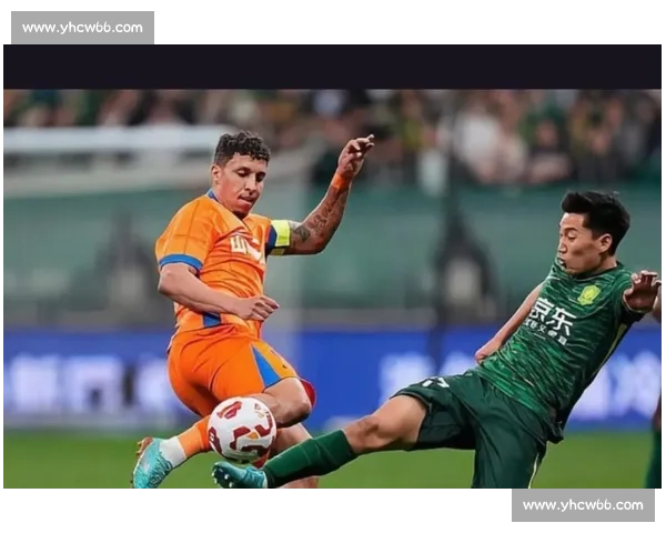 争议判罚！VAR介入，法甲联赛公正性再引关注